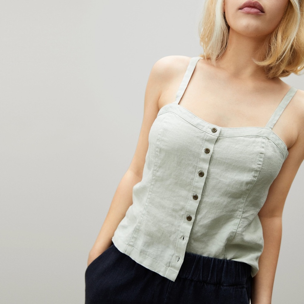 Everlane Linen Picnic Top
